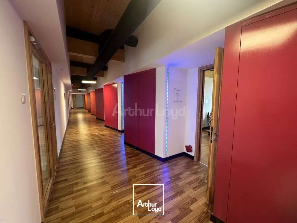 BUREAUX à VENDRE de 504 m²