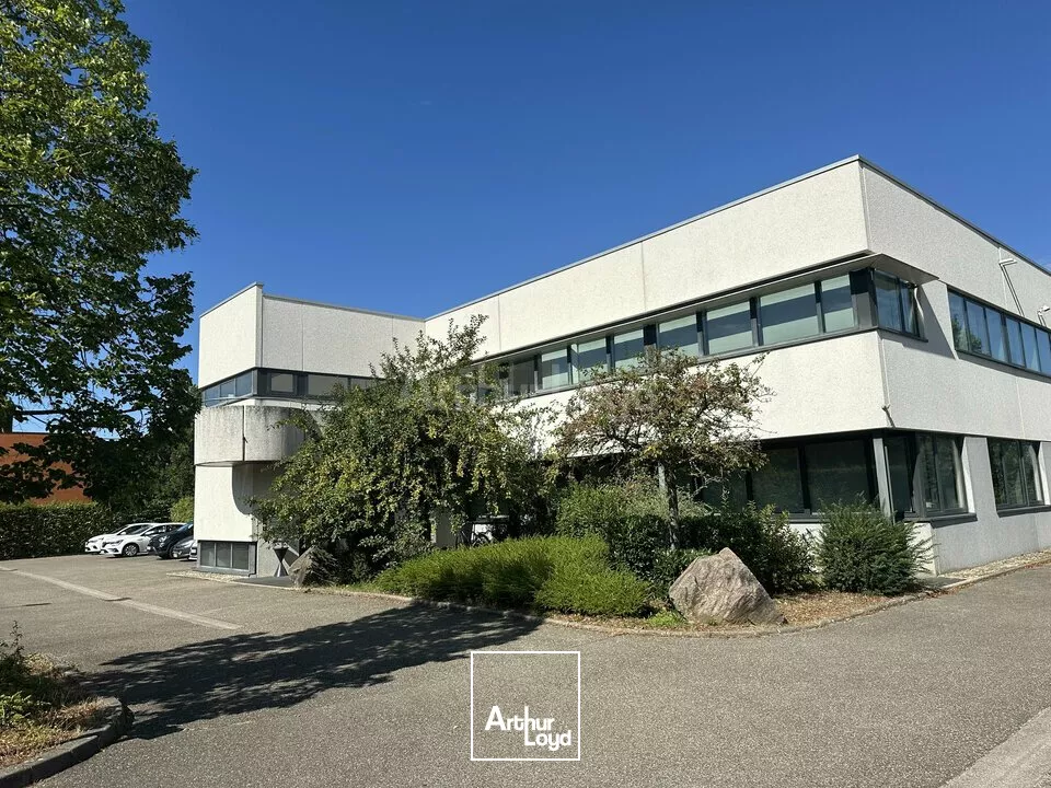 BUREAUX à LOUER de 456.75 m²