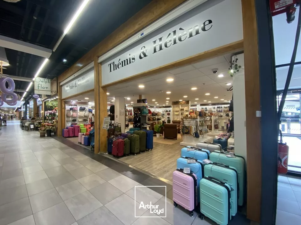 A CÉDER - LOCAL COMMERCIAL - 270 M2 - MONTIVILLIERS, LA LÉZARDE 