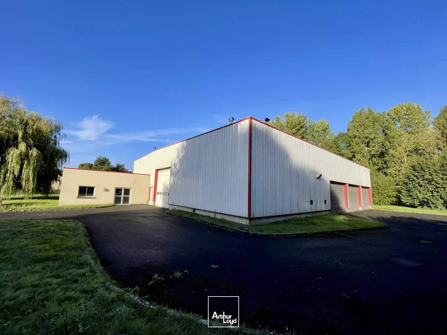 Cellules d'activité à louer sur Marseille-en-Beauvaisis