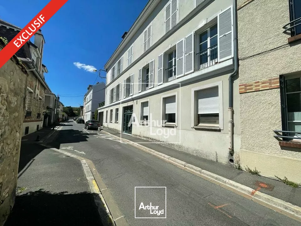 RARE à FONTAINEBLEAU