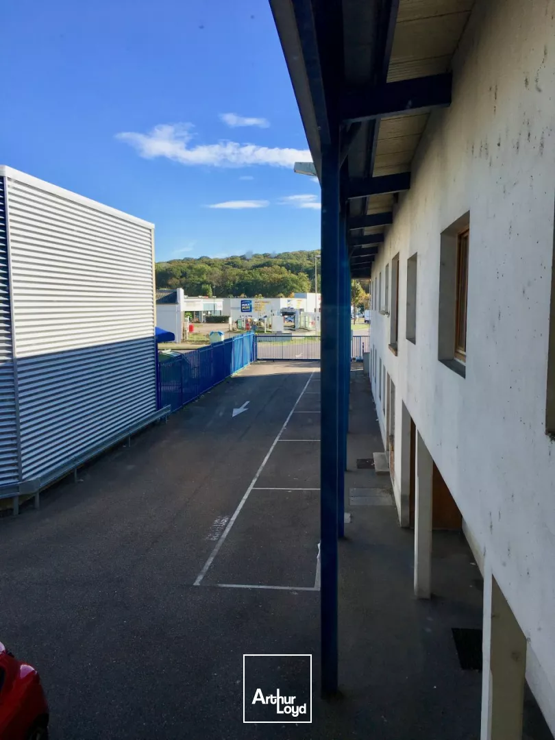 BUREAUX à LOUER de 79.87 m²