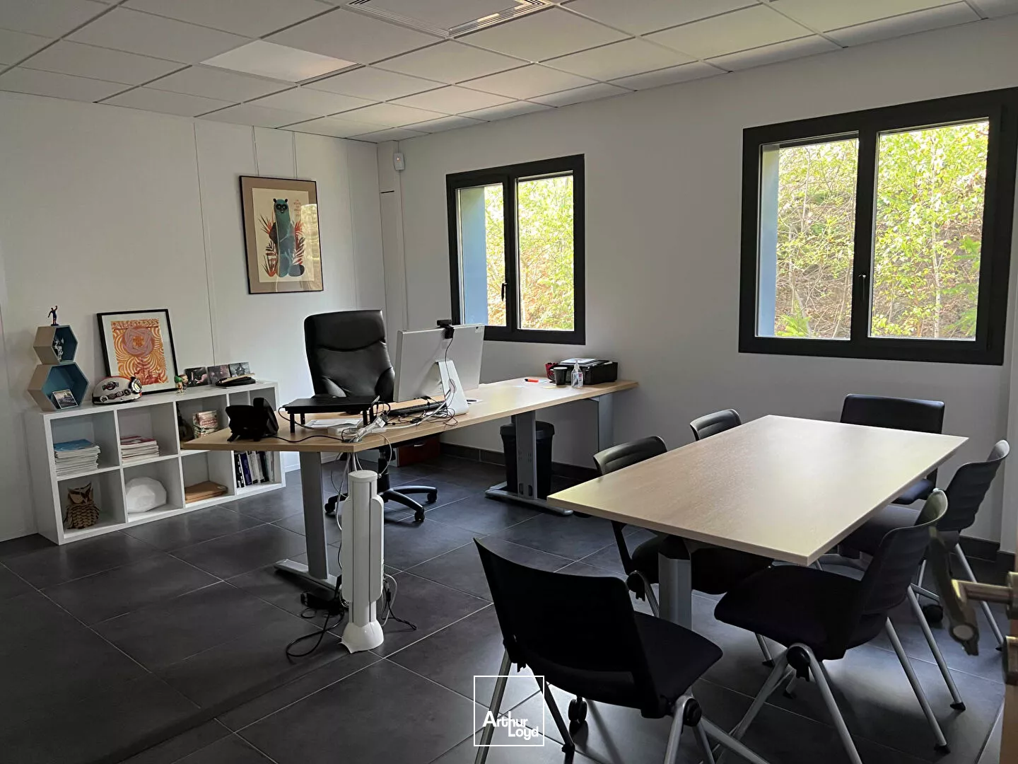 A LOUER - LIMOGES proche A20 - Bureaux avec open space 330 m²