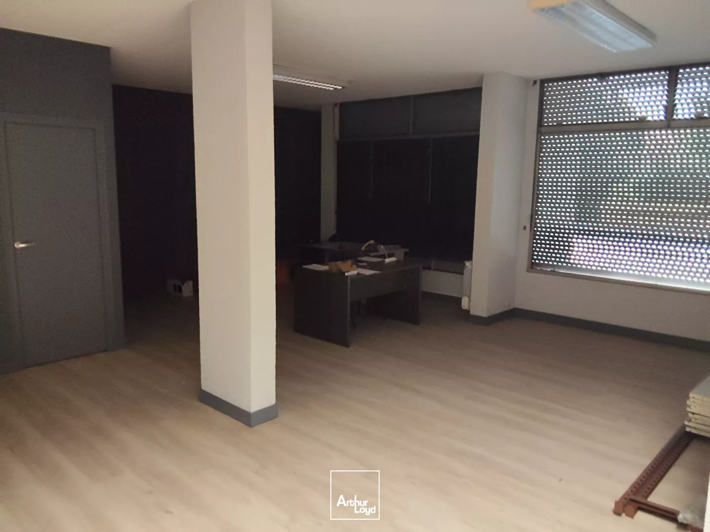 À LOUER - Bureaux 89 m² - Secteur prisé de SAINTE-CLAIRE - LIMOGES