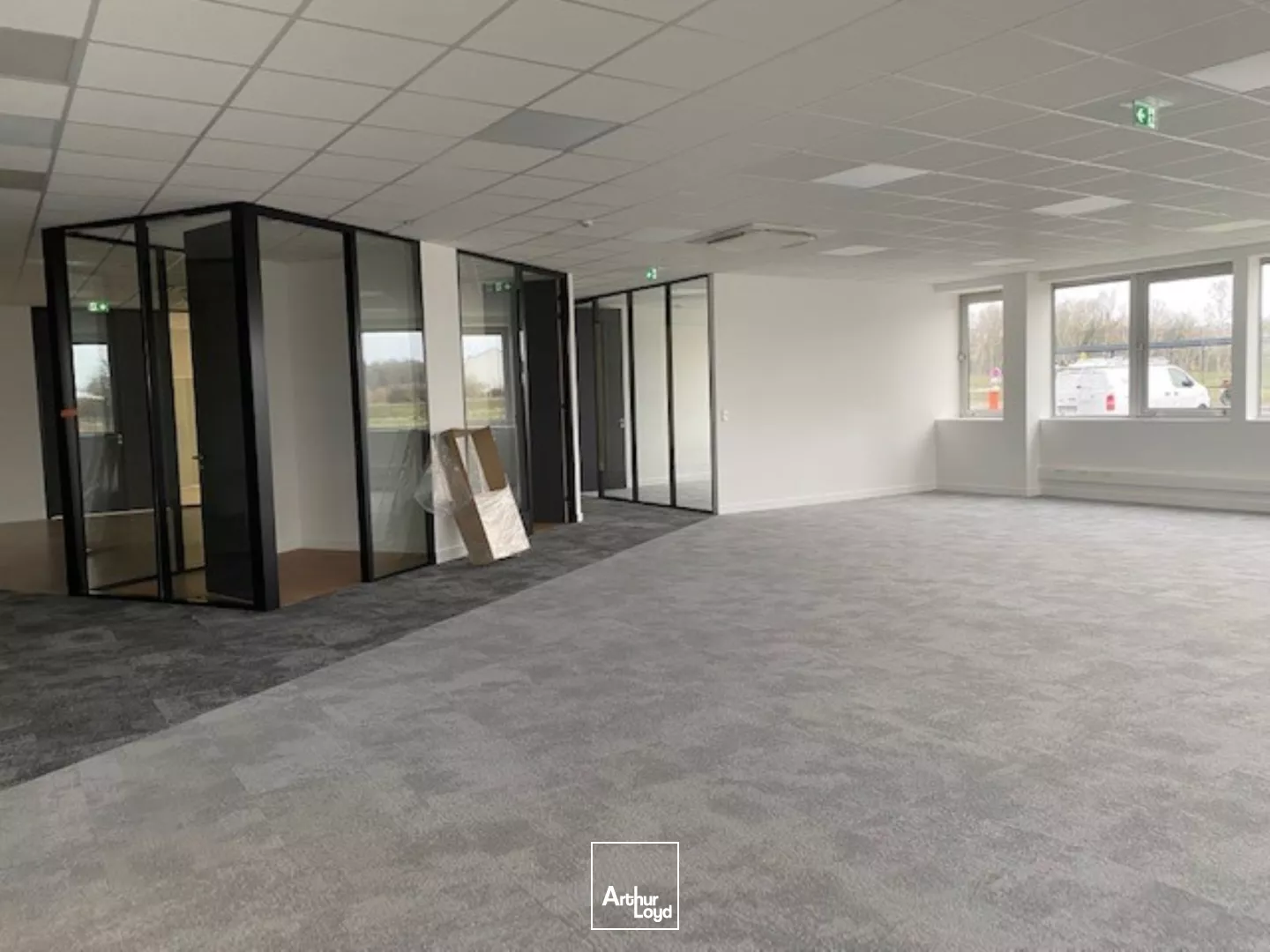 SOUS-LOCATION DE BUREAUX ET LOCAUX D'ACTIVITE - PLOUFRAGAN