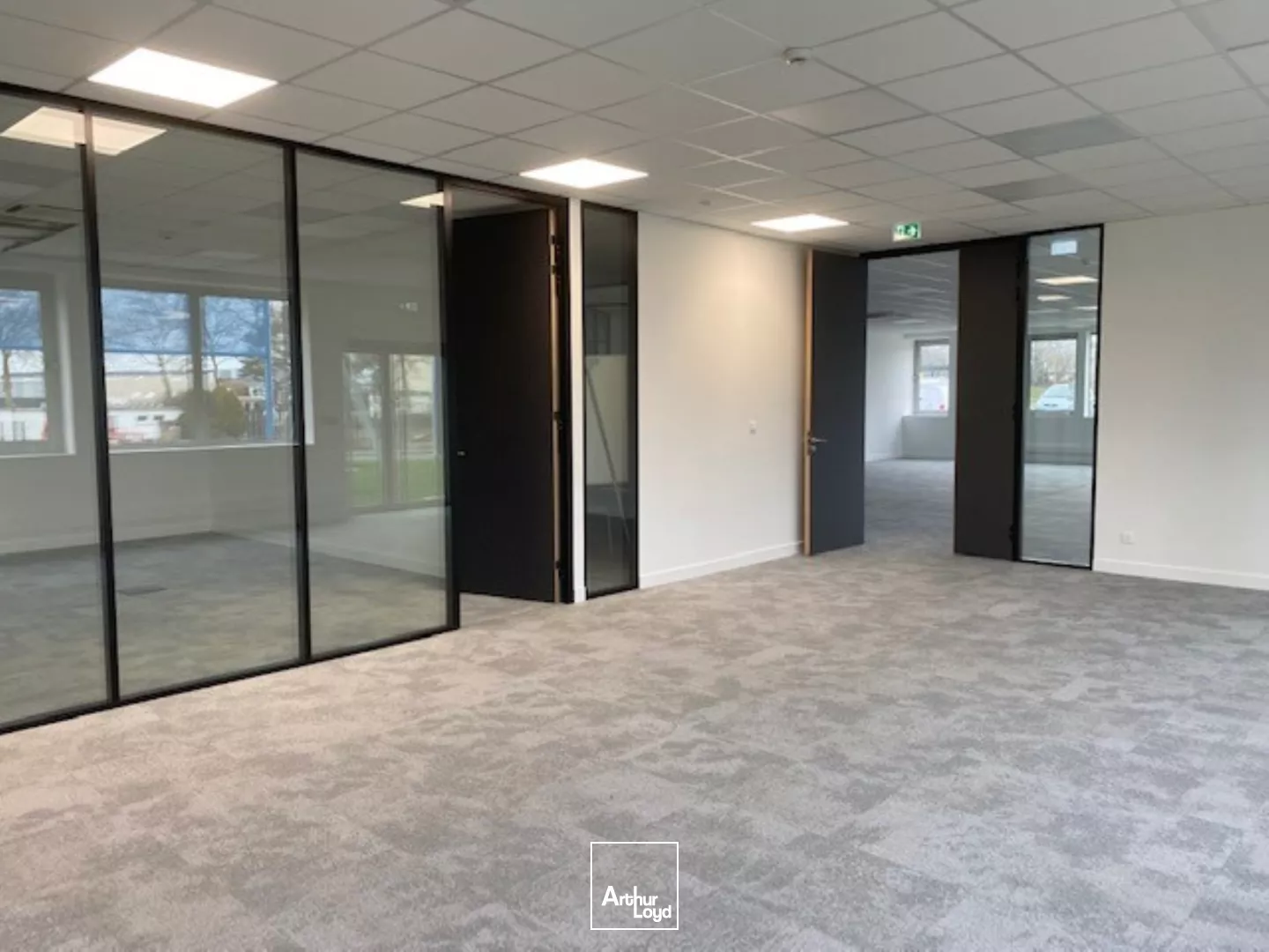 SOUS-LOCATION DE BUREAUX ET LOCAUX D'ACTIVITE - PLOUFRAGAN