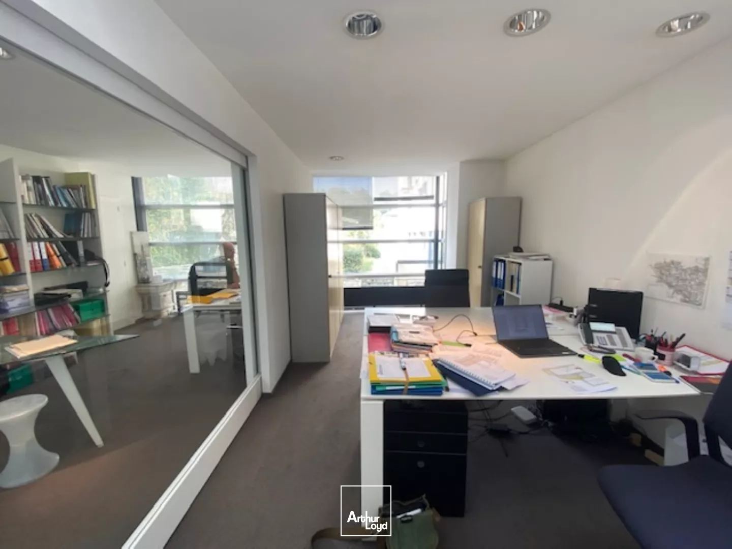 A LOUE PLATEAU DE BUREAUX 207 M² CENTRE VILLE DE LANNION