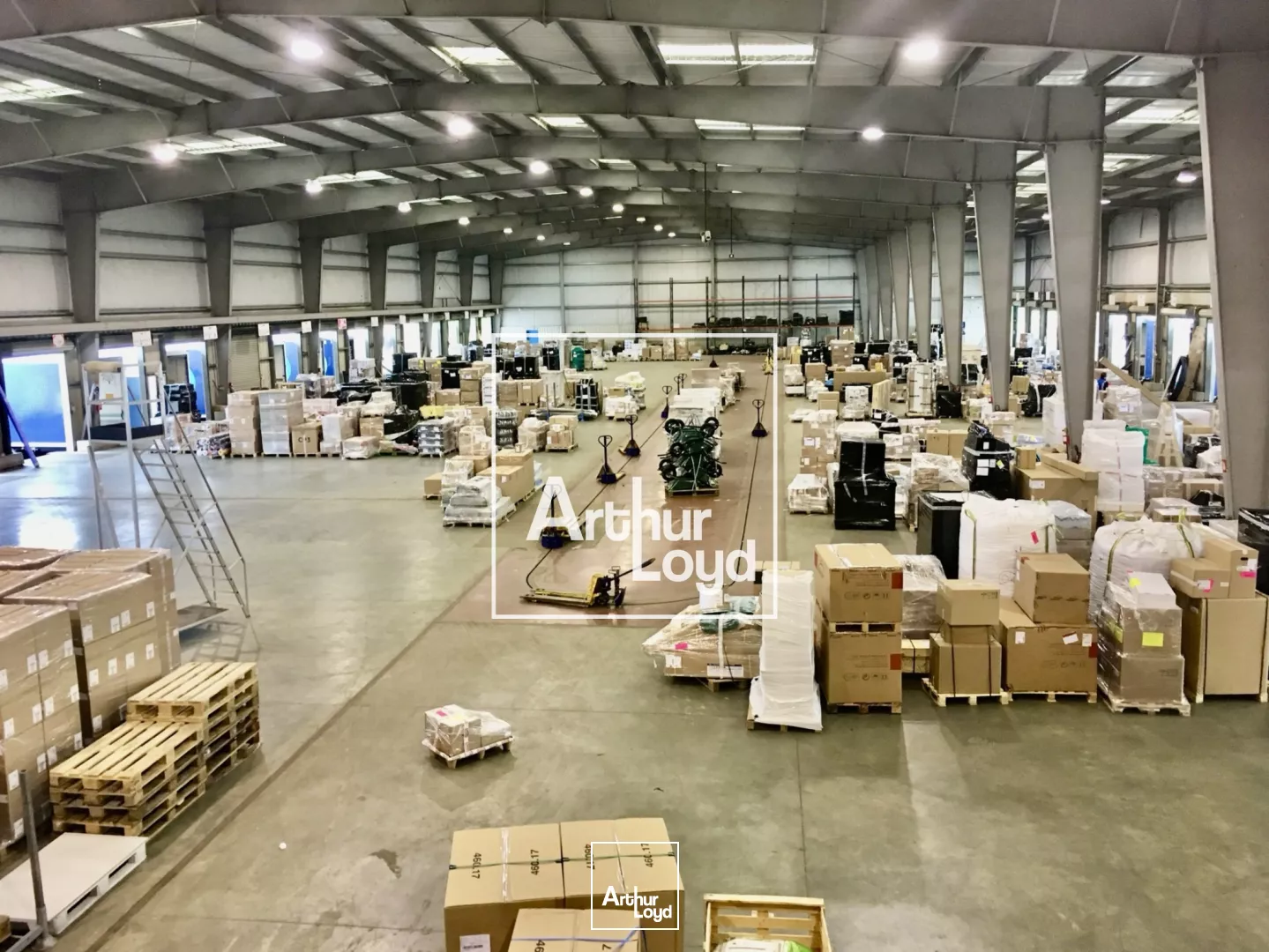 ENTREPÔT A LOUER BRUGUIERES