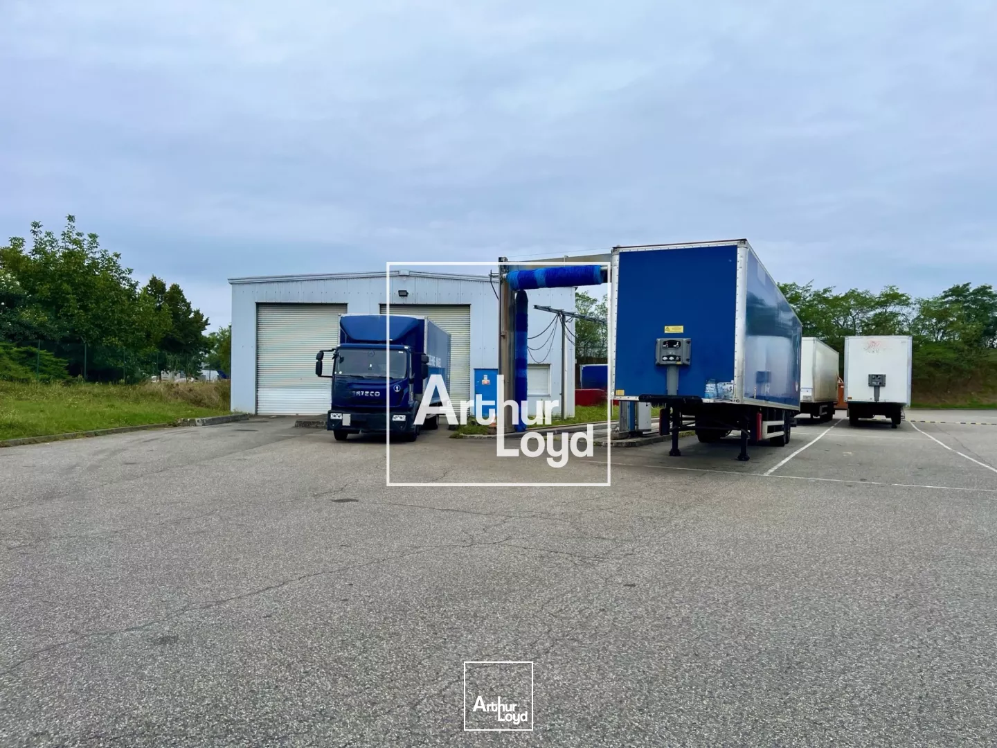 ENTREPÔT A LOUER BRUGUIERES