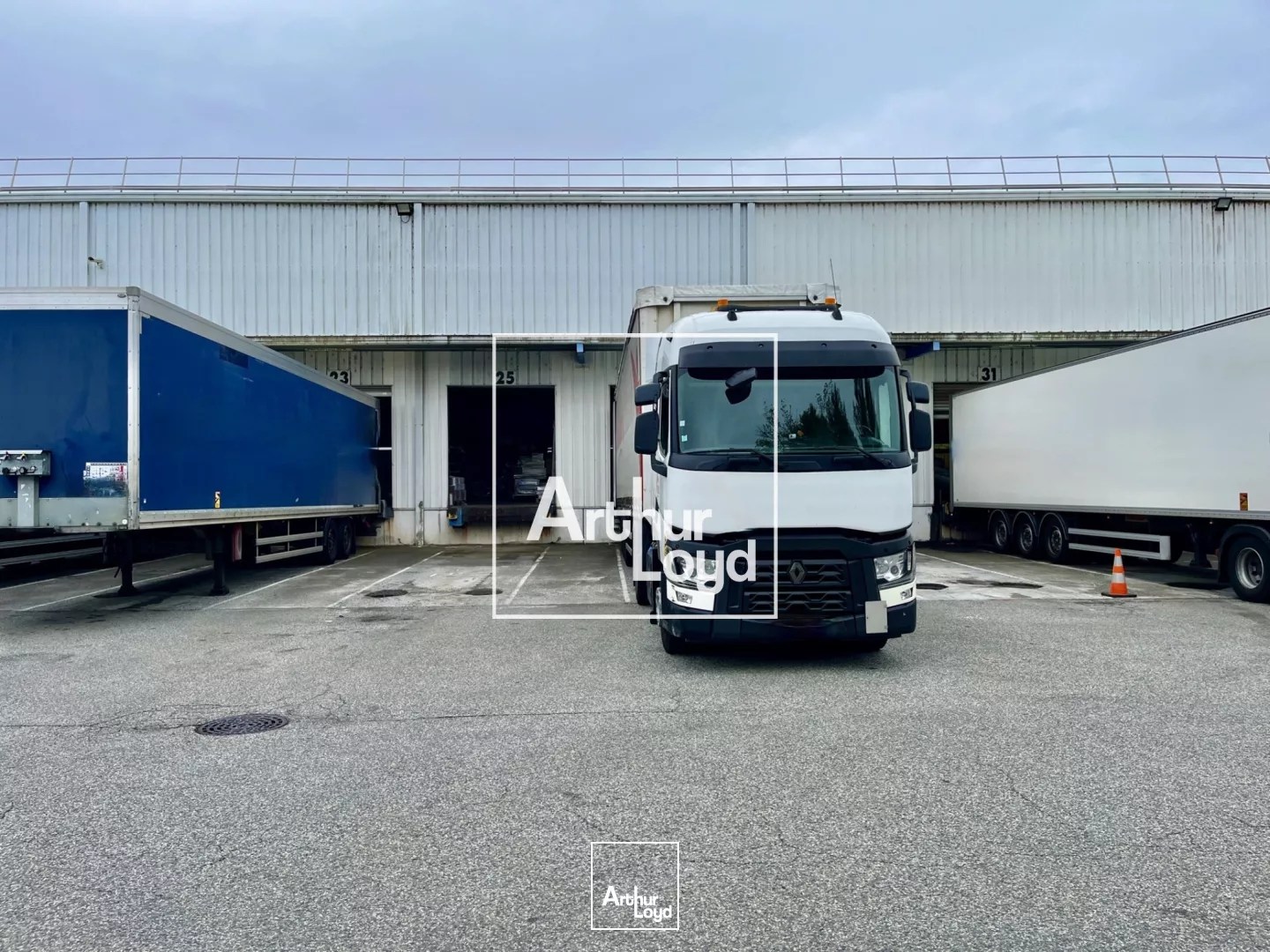 ENTREPÔT A LOUER BRUGUIERES