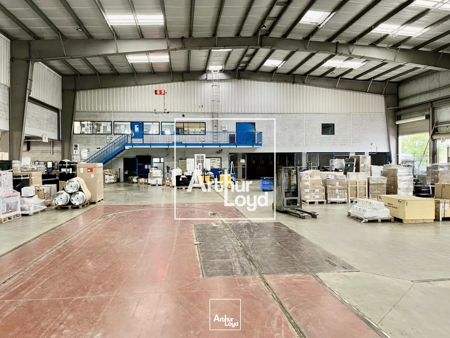 ENTREPÔT A LOUER BRUGUIERES