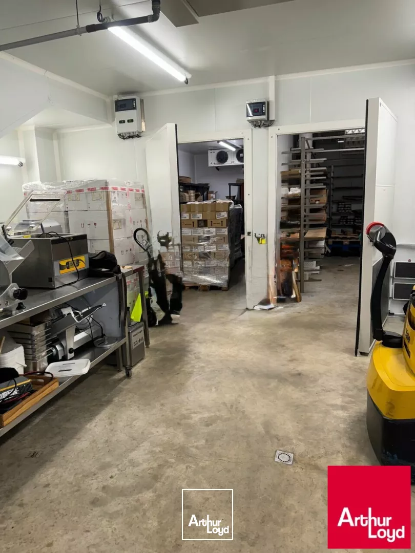 ANGLET, zone de Maignon, local d'activités / laboratoire