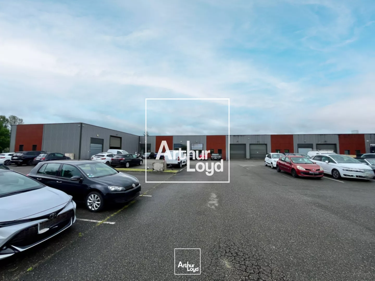 LOCAL D'ACTIVITE A LOUER MONTRABE