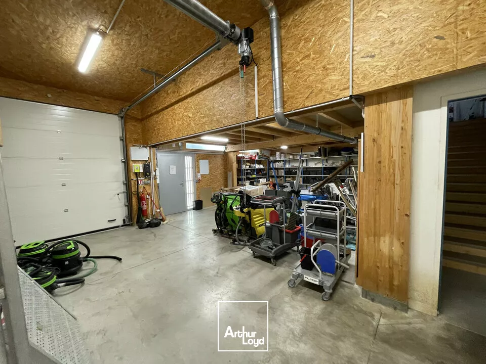 Location Local d'activité 133 m² - Avignon Agroparc (Technopole)