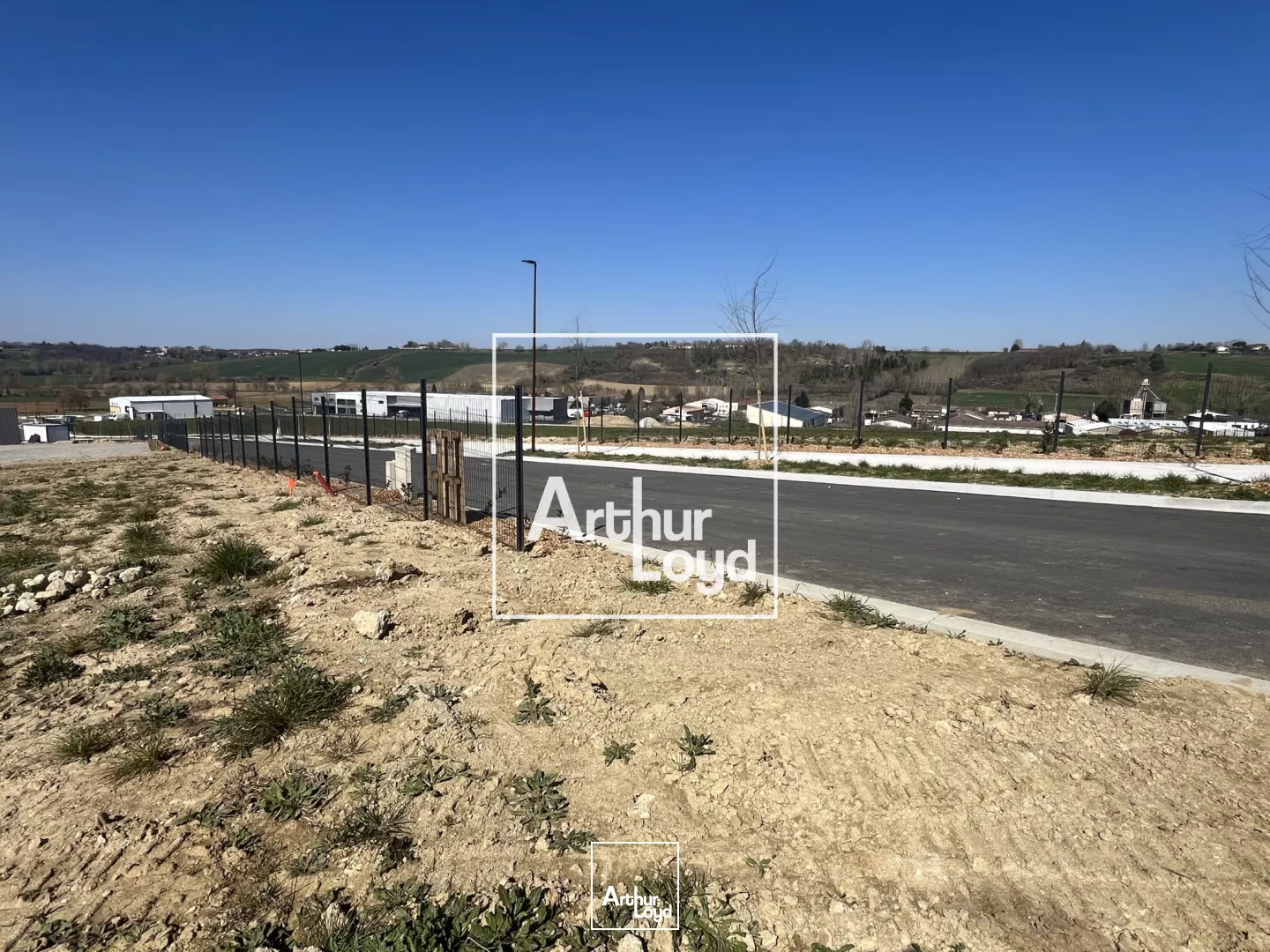 TERRAINS À VENDRE - DREMIL-LAFAGE