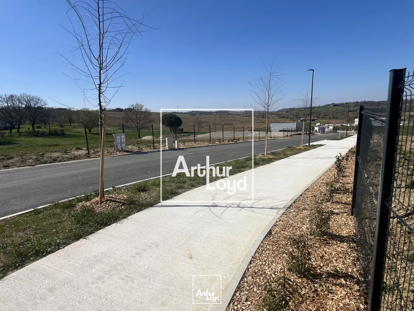 TERRAINS À VENDRE - DREMIL-LAFAGE