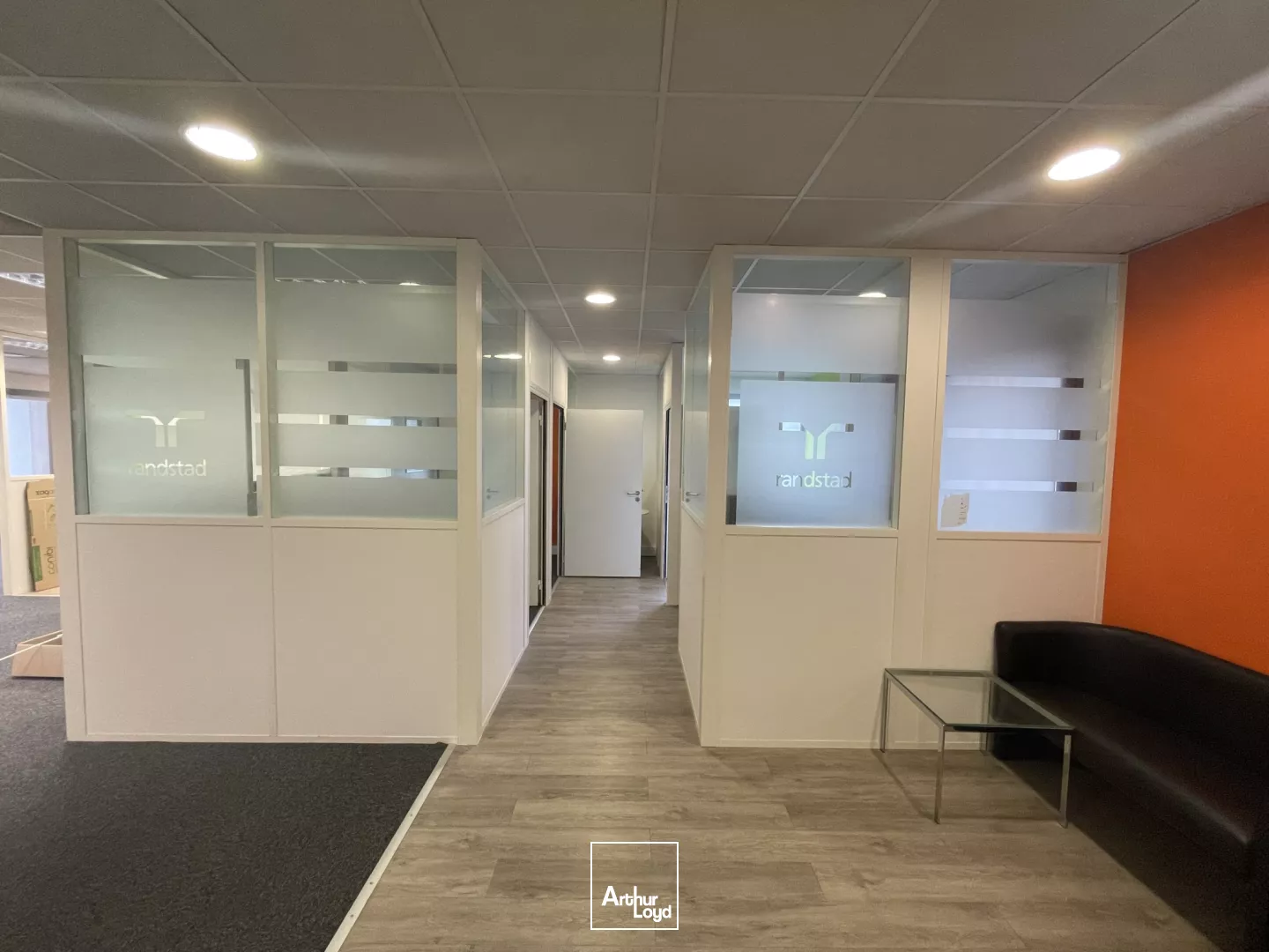 Bureaux à louer à PETIT COURONNE 76650