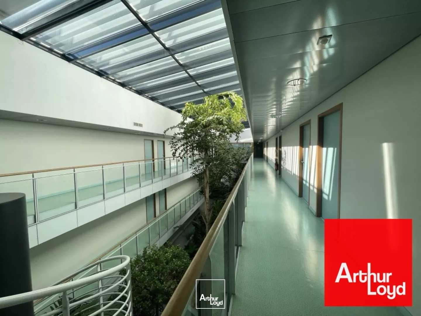 LOCATION BUREAUX RECENTS - MILLENAIRE EUREKA