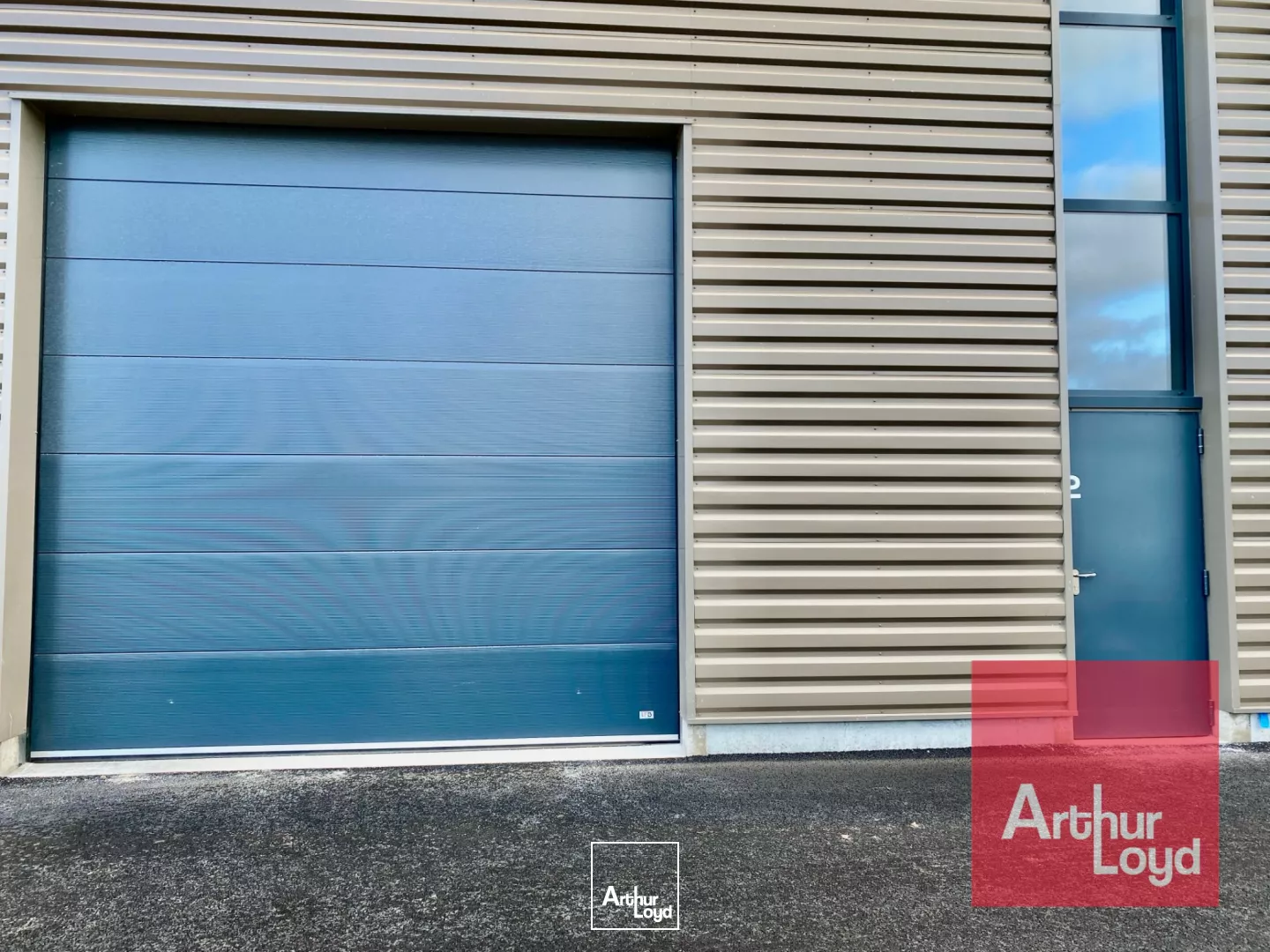 Locaux d'activité neufs en VEFA à louer - Programme divisible dès 108 m² - Accessibilité et prestations professionnelles à Montpellier