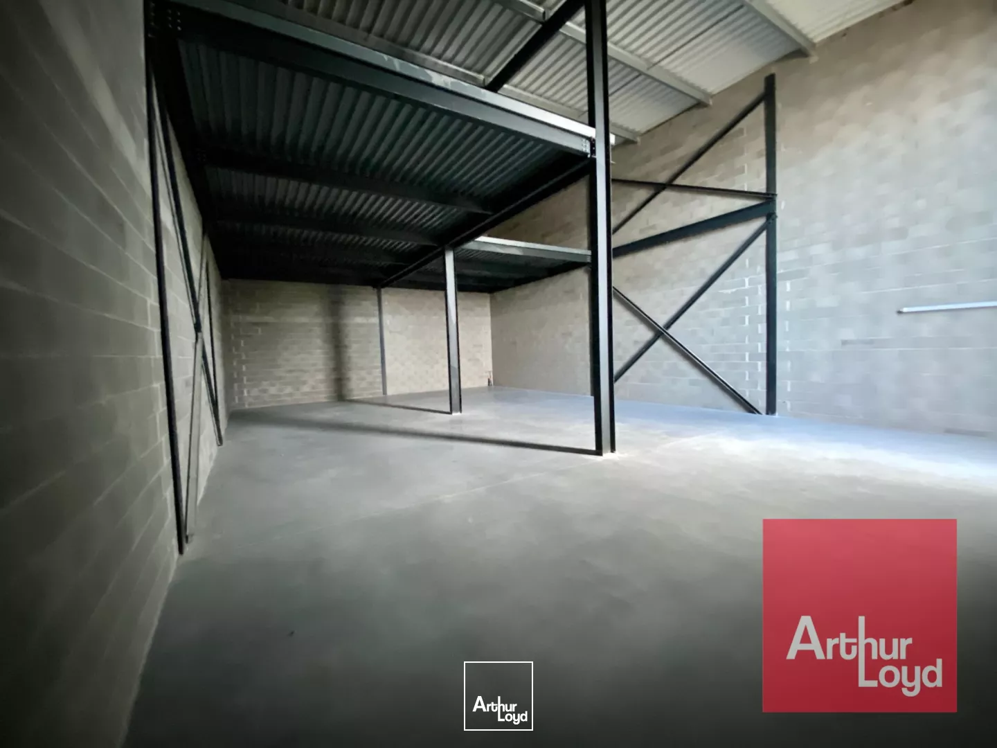 Locaux d'activité neufs en VEFA à louer - Programme divisible dès 108 m² - Accessibilité et prestations professionnelles à Montpellier