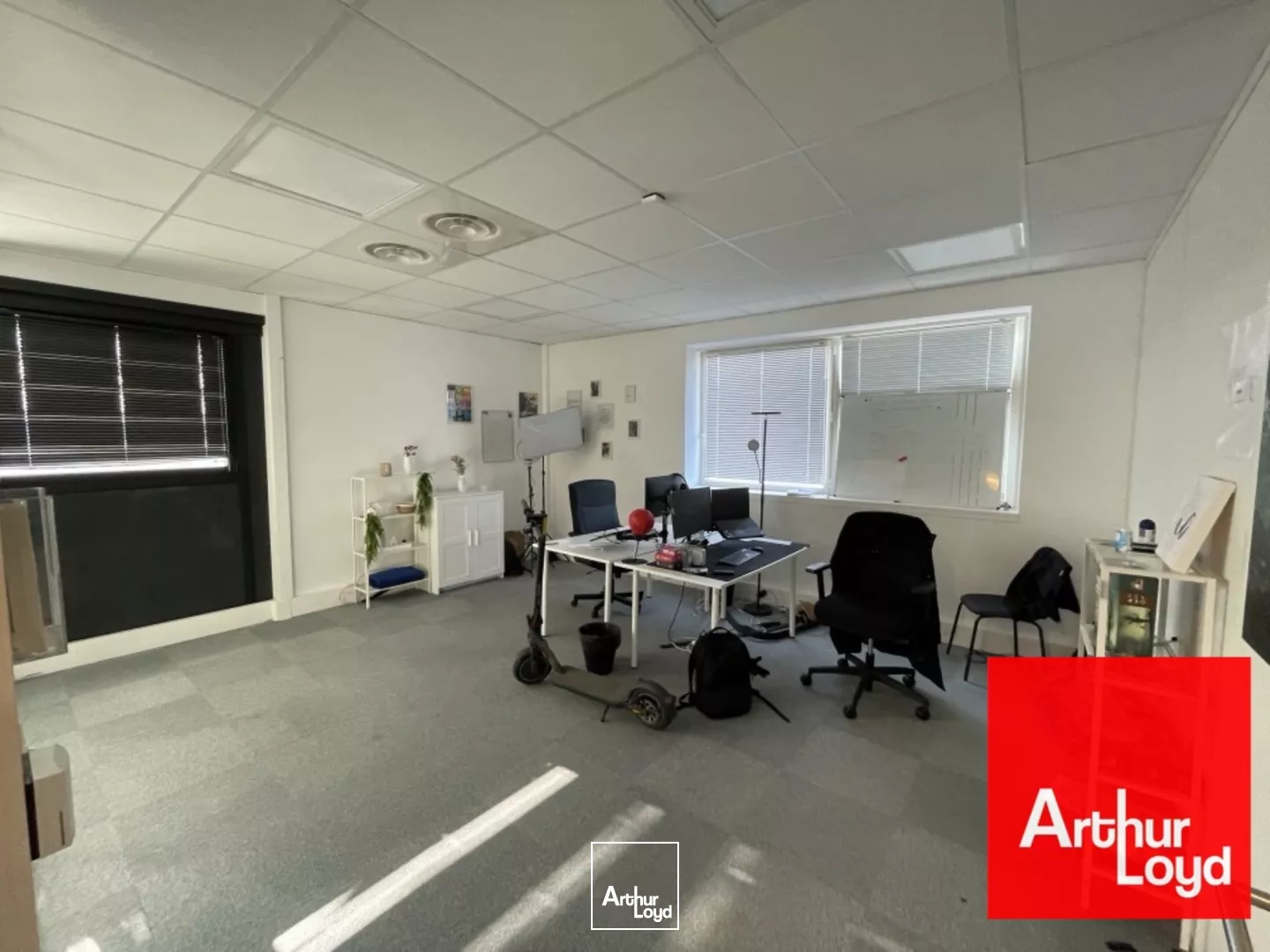 BUREAUX A LOUER 612 M2 - MONTPELLIER EUREKA