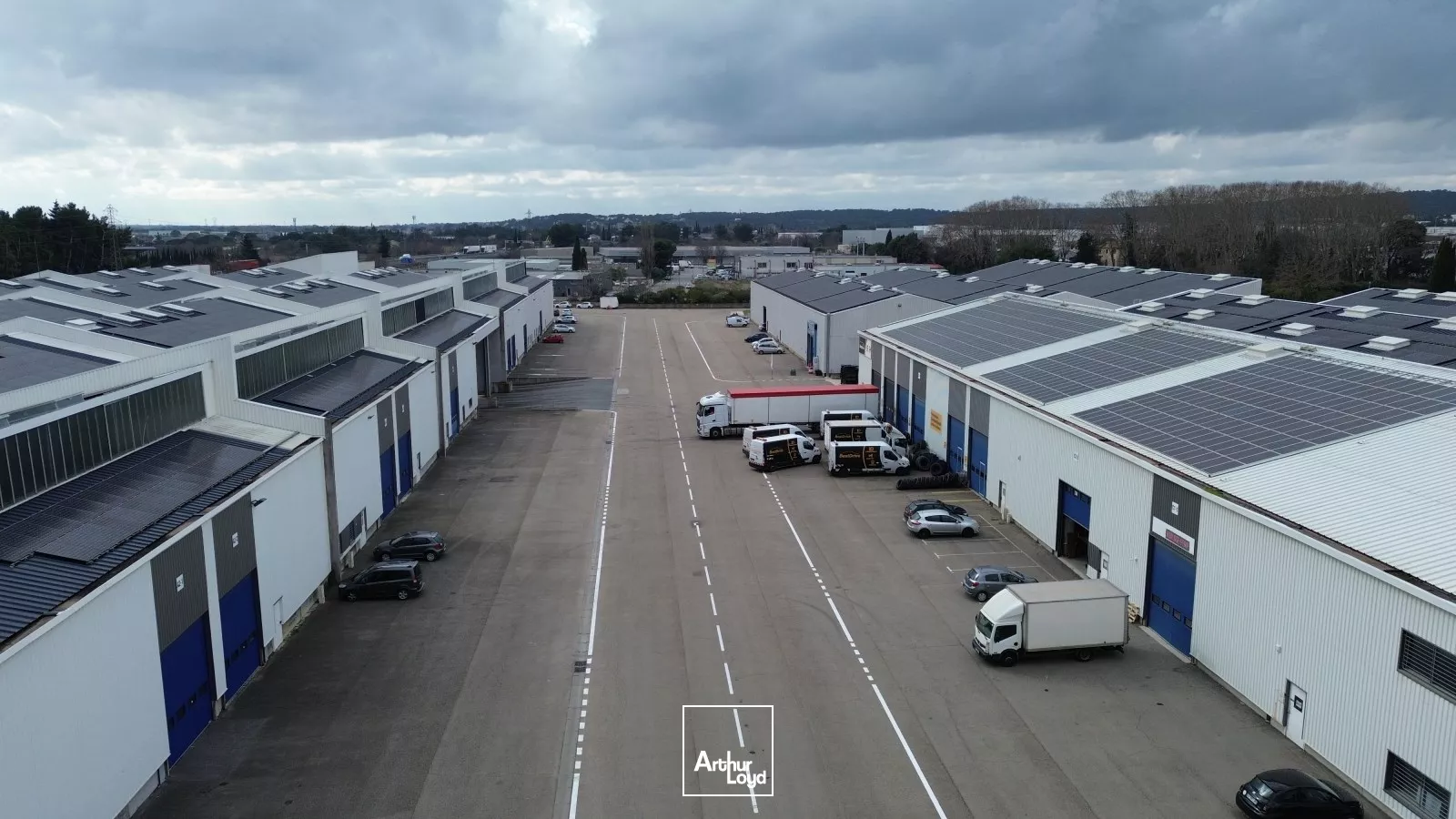 LOCAL D'ACTIVITE et BUREAUX - ICPE 1510 - NIMES