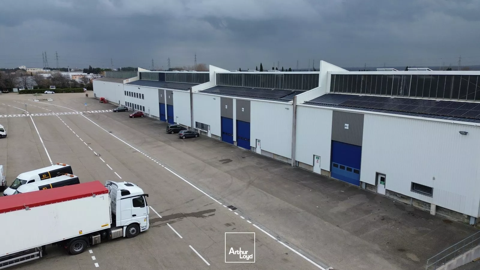 LOCAL D'ACTIVITE et BUREAUX - ICPE 1510 - NIMES