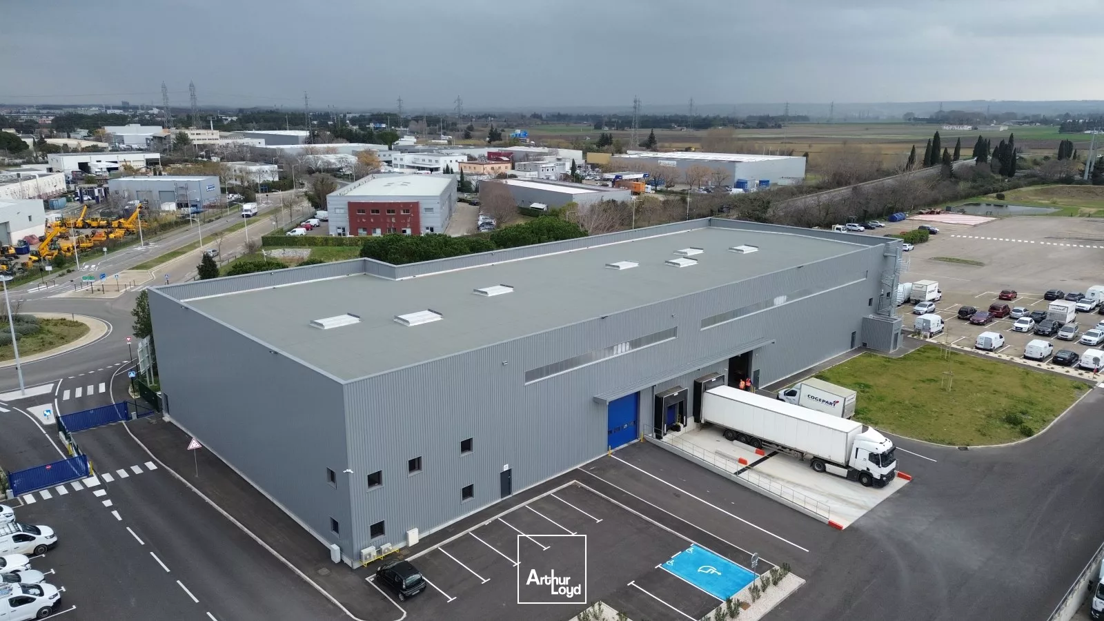 LOCAL D'ACTIVITE et BUREAUX - ICPE 1510 - NIMES