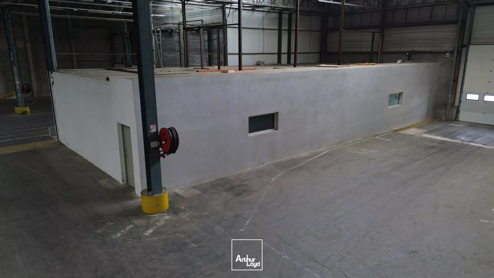 LOCAL D'ACTIVITE et BUREAUX - ICPE 1510 - NIMES