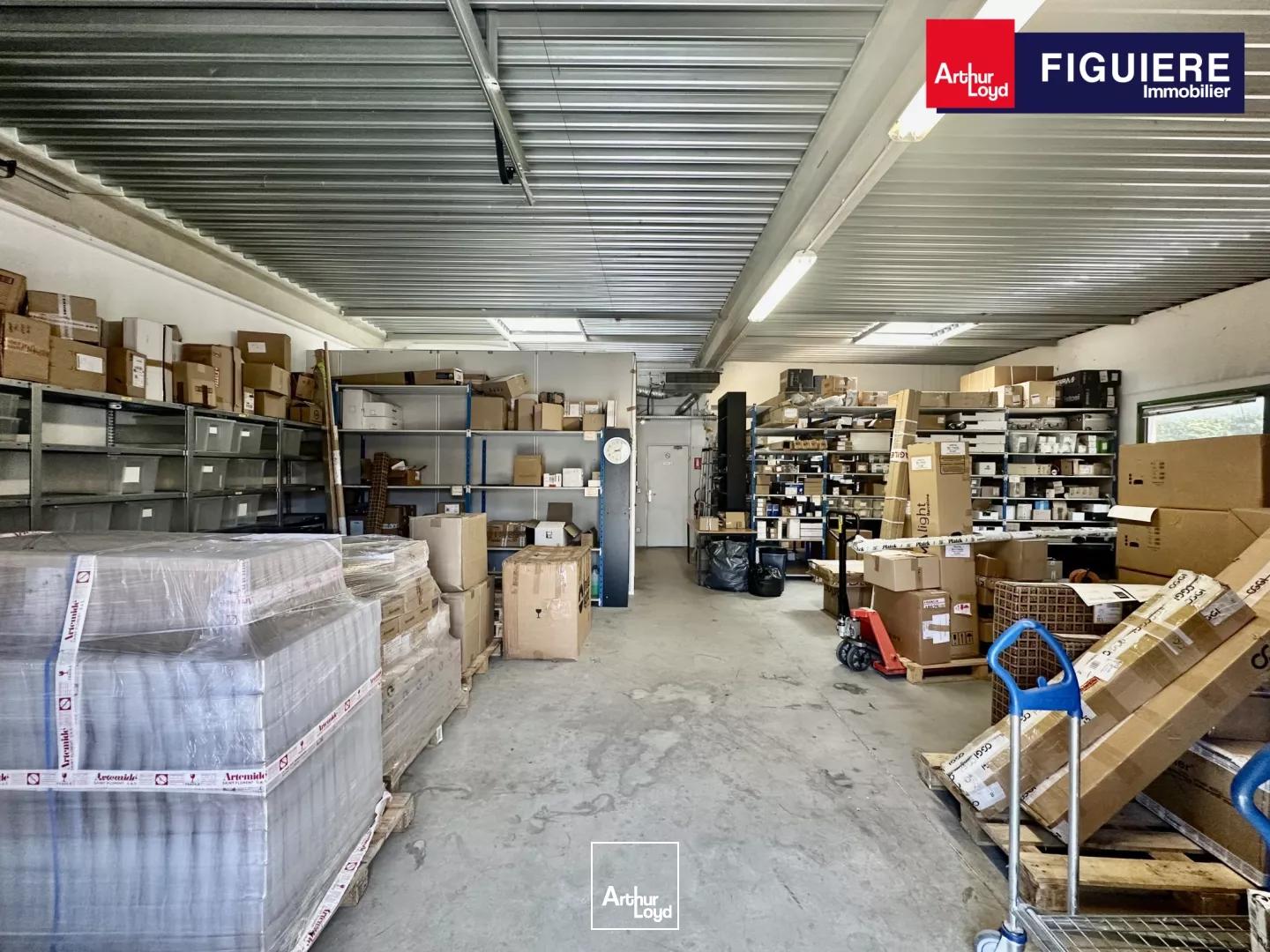 EN EXCLUSIVITE - Locaux mixtes à LOUER sur le Pôle d'Activités d'AIX EN PROVENCE