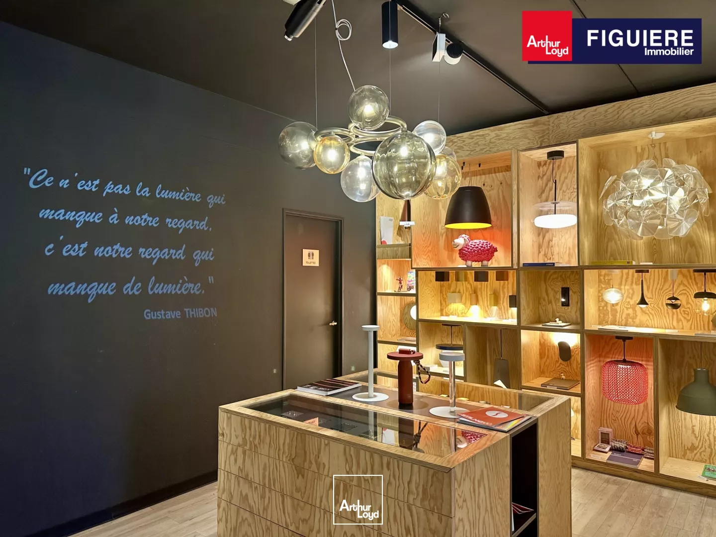 EN EXCLUSIVITE - Locaux mixtes à LOUER sur le Pôle d'Activités d'AIX EN PROVENCE