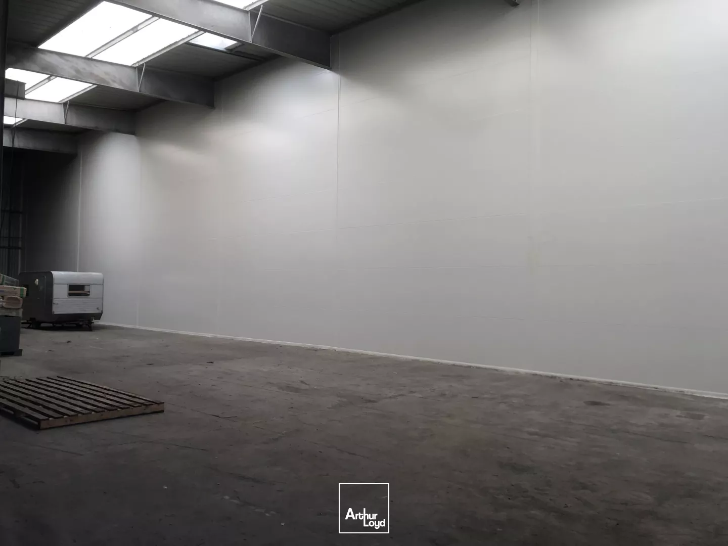 BREST PORT DE COMMERCE LOCAL D'ACTIVITE STOCKAGE A LOUER 