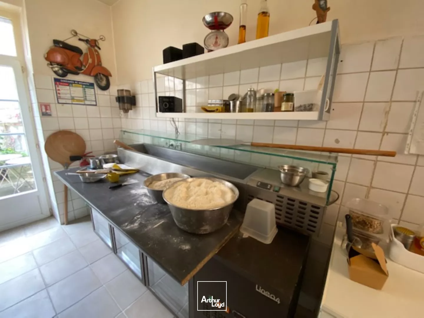 Fonds de commerce à vendre à Brest secteur Rive droite d'une pizzeria dans local commercial de 90 m² environ