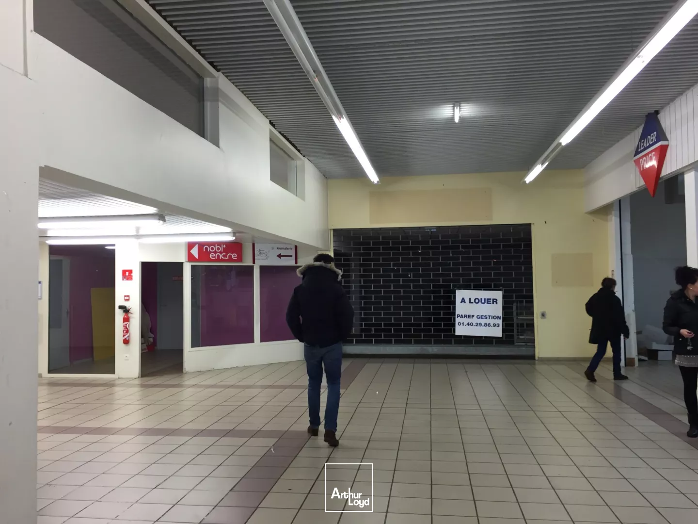 Locaux commerciaux à louer à Guingamp zone commerciale de Leader Price