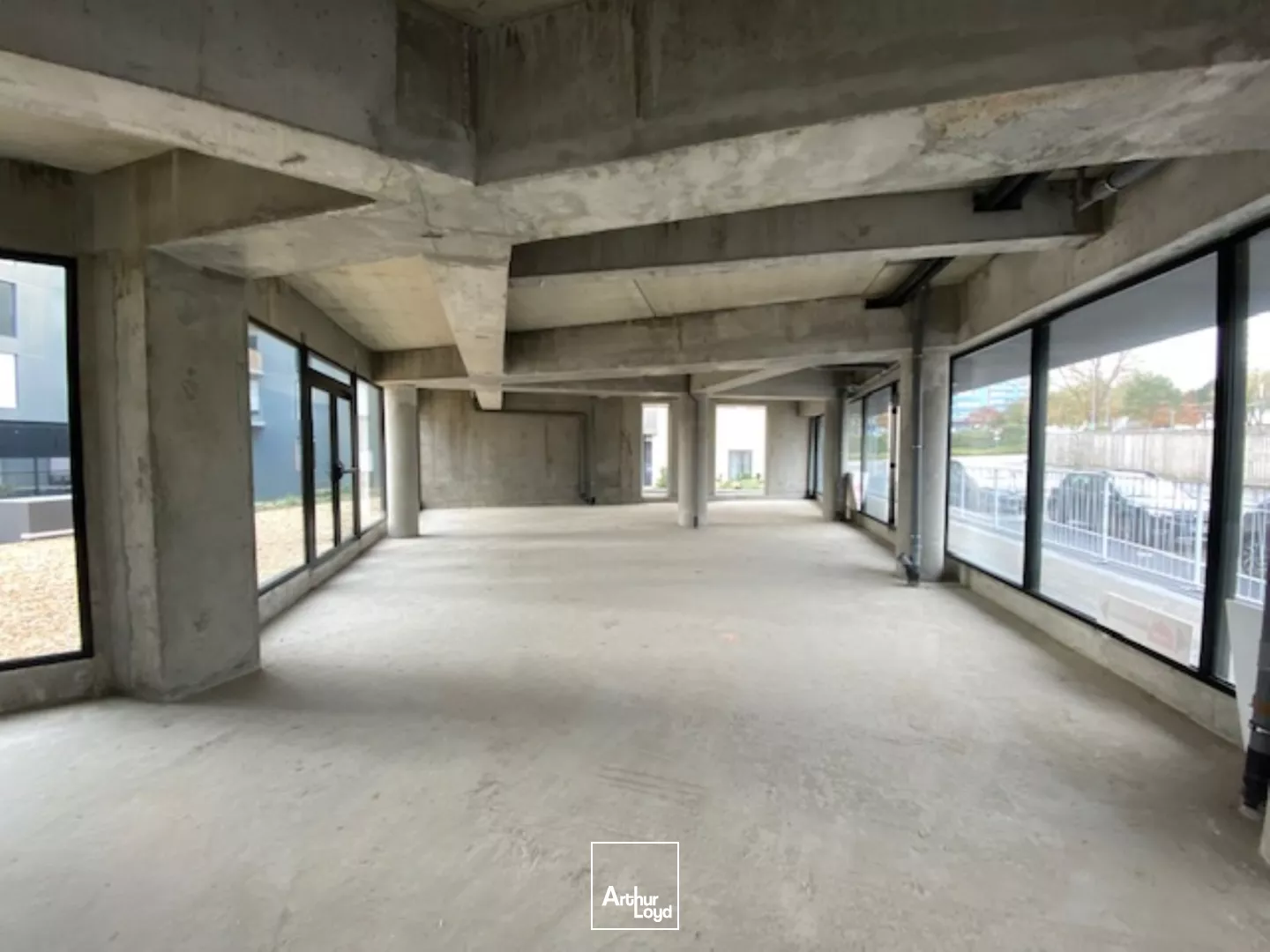 A VENDRE COMMERCE 268 M² CAPUCINS BREST