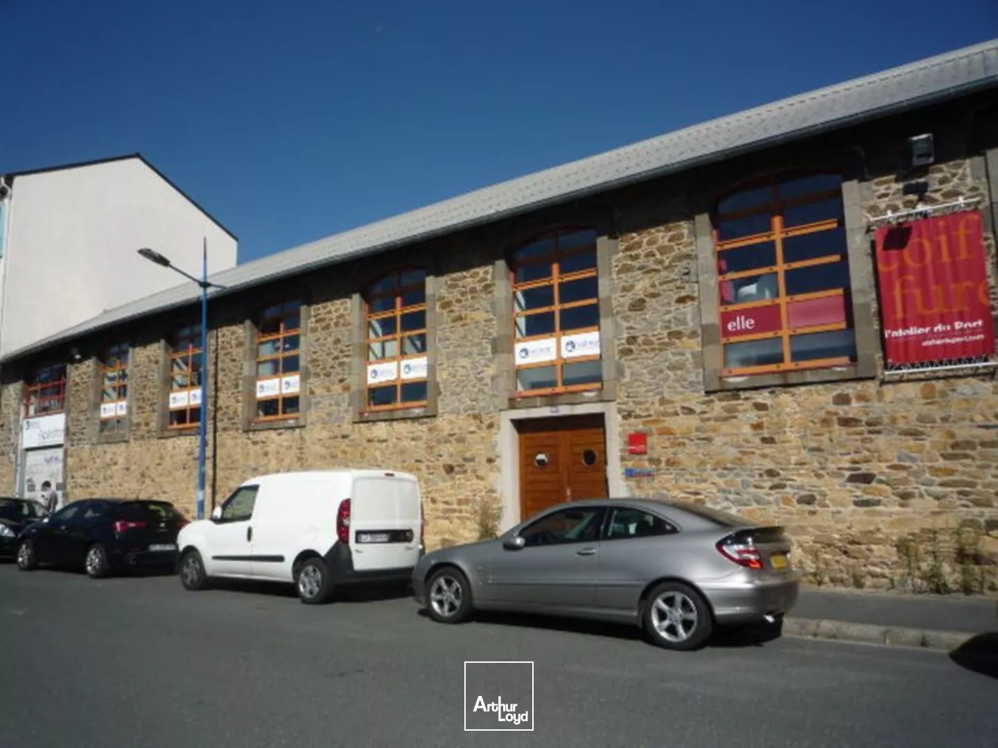 BUREAUX ET STOCKAGE A LOUER A BREST