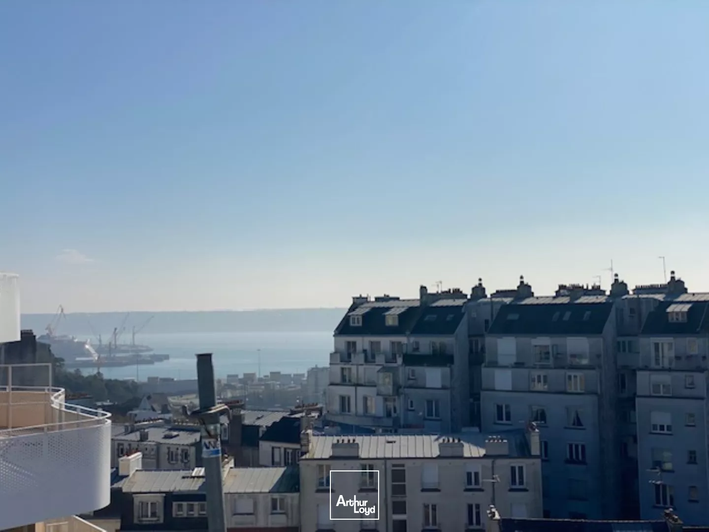 CELLULE COMMERCIALE 200 M² CENTRE VILLE BREST PROGRAMME NEUF CERDAN A VENDRE A LOUER