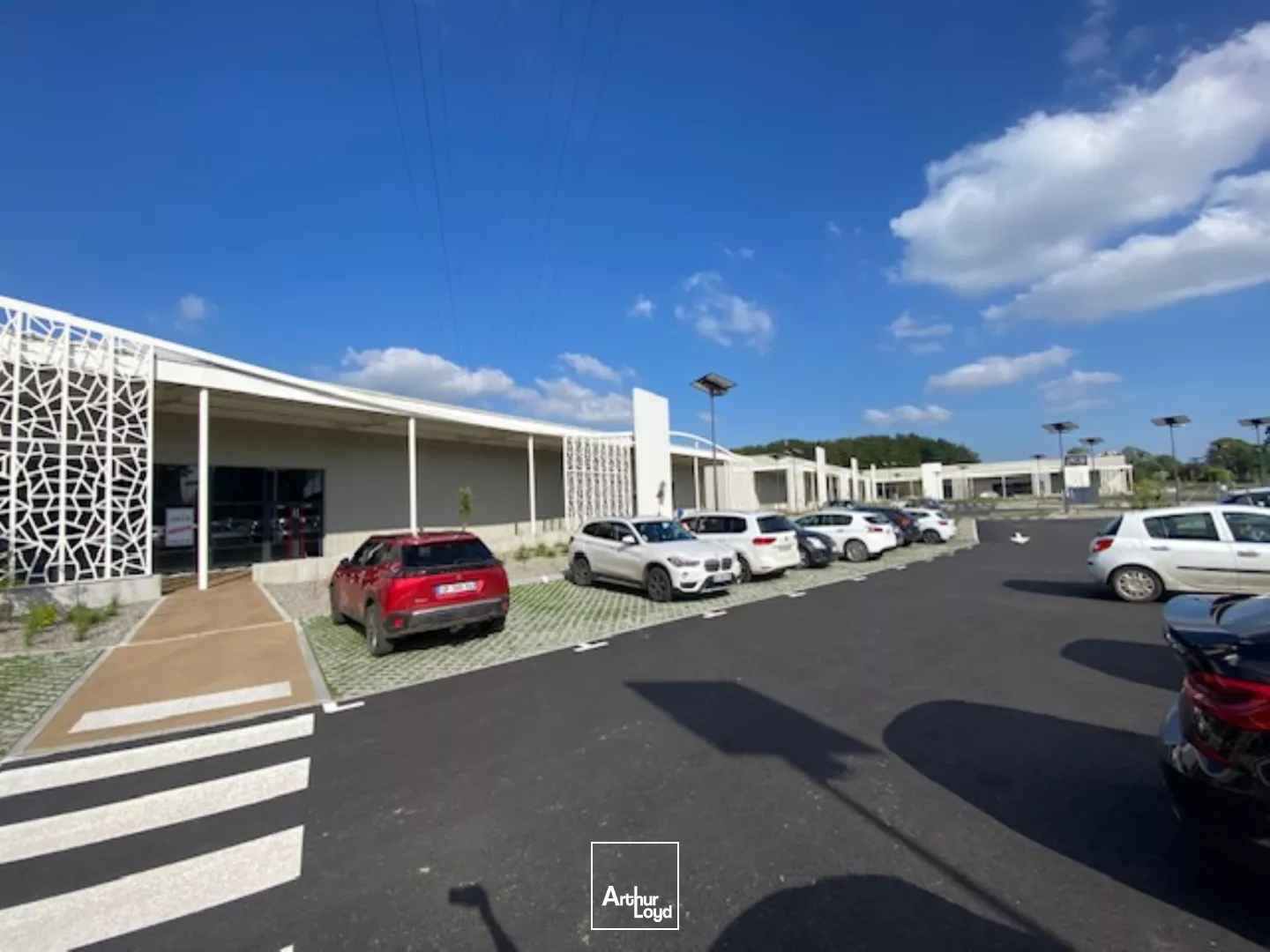 CELLULES COMMERCIALES A VENDRE A LOUER A PARTIR DE 549 M² ZONE DU LECK LANDERNEAU