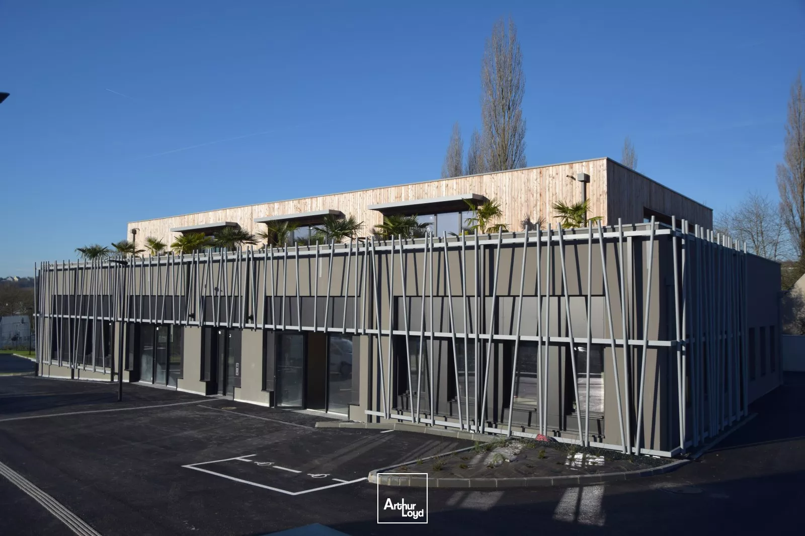 BUREAUX A LOUER - ALLEE DE KERMORVAN QUIMPER