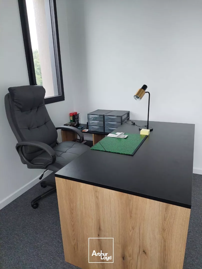 PLATEAU DE BUREAUX DE 50 M² A LOUER - QUIMPER