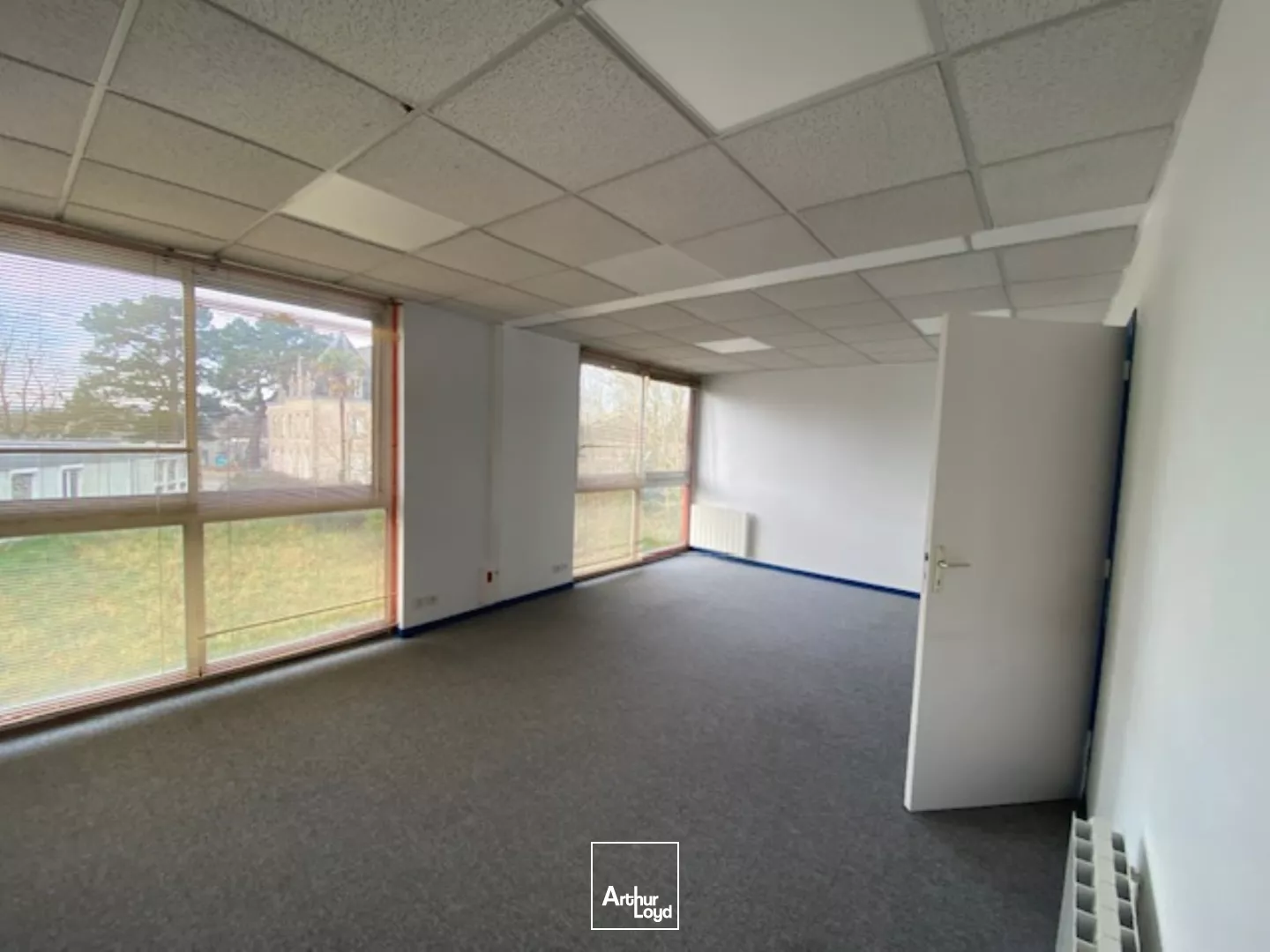 A LOUER / A VENDRE - QUIMPER PLATEAU DE BUREAUX DE 362 M²