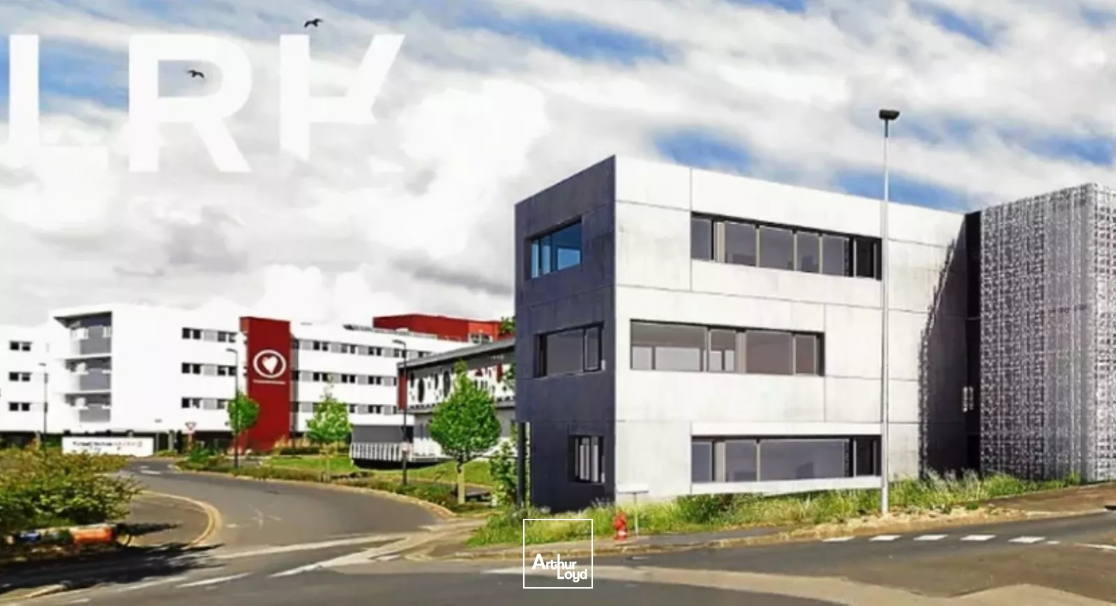 A VENDRE / A LOUER - PLATEAU DE BUREAUX 157 M² - LE RELECQ KERHUON