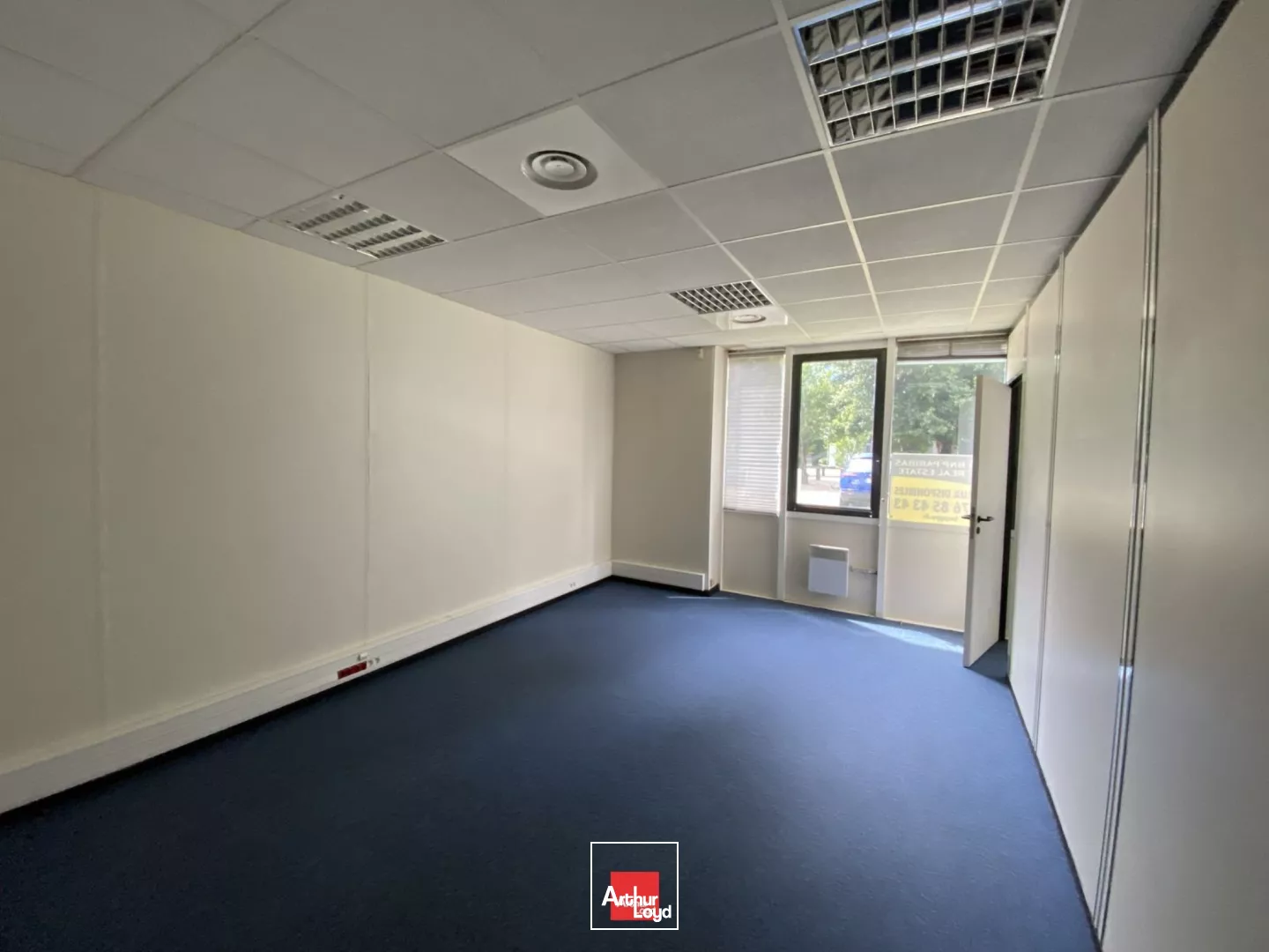 A LOUER BUREAUX EYBENS PARC ARBORE PROCHE TRAM ET COMMODITES