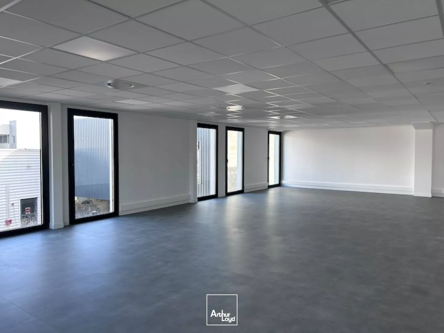 MACON SUD | Bureaux à louer | Crêches sur Saône