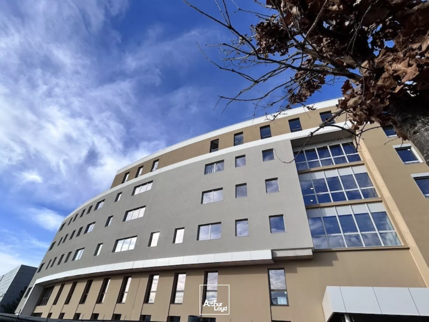 BOURG EN BRESSE - BUREAUX NEUFS A LOUER - CENTRE VILLE