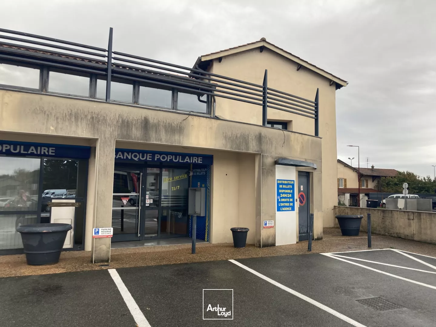 Local commercial à louer à Crêches sur Saône, visibilité exceptionnelle sur la Route Nationale