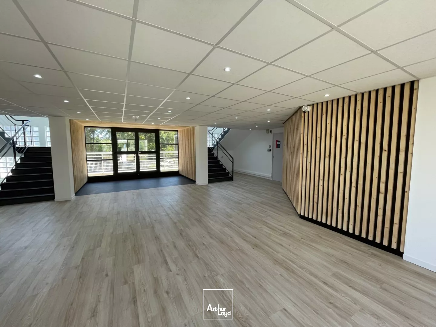 BUREAUX A LOUER - PARC D'AFFAIRES DE LA RIVIERE - NANTES