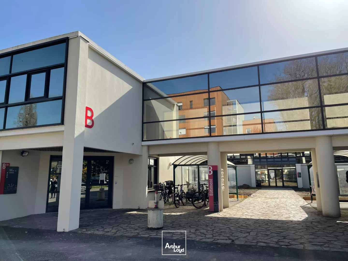 BUREAUX A LOUER - PARC D'AFFAIRES DE LA RIVIERE - NANTES