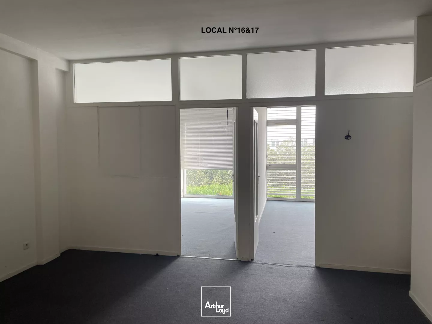 BUREAUX COMMERCE A LOUER - ORVAULT GRAND VAL - NANTES NORD