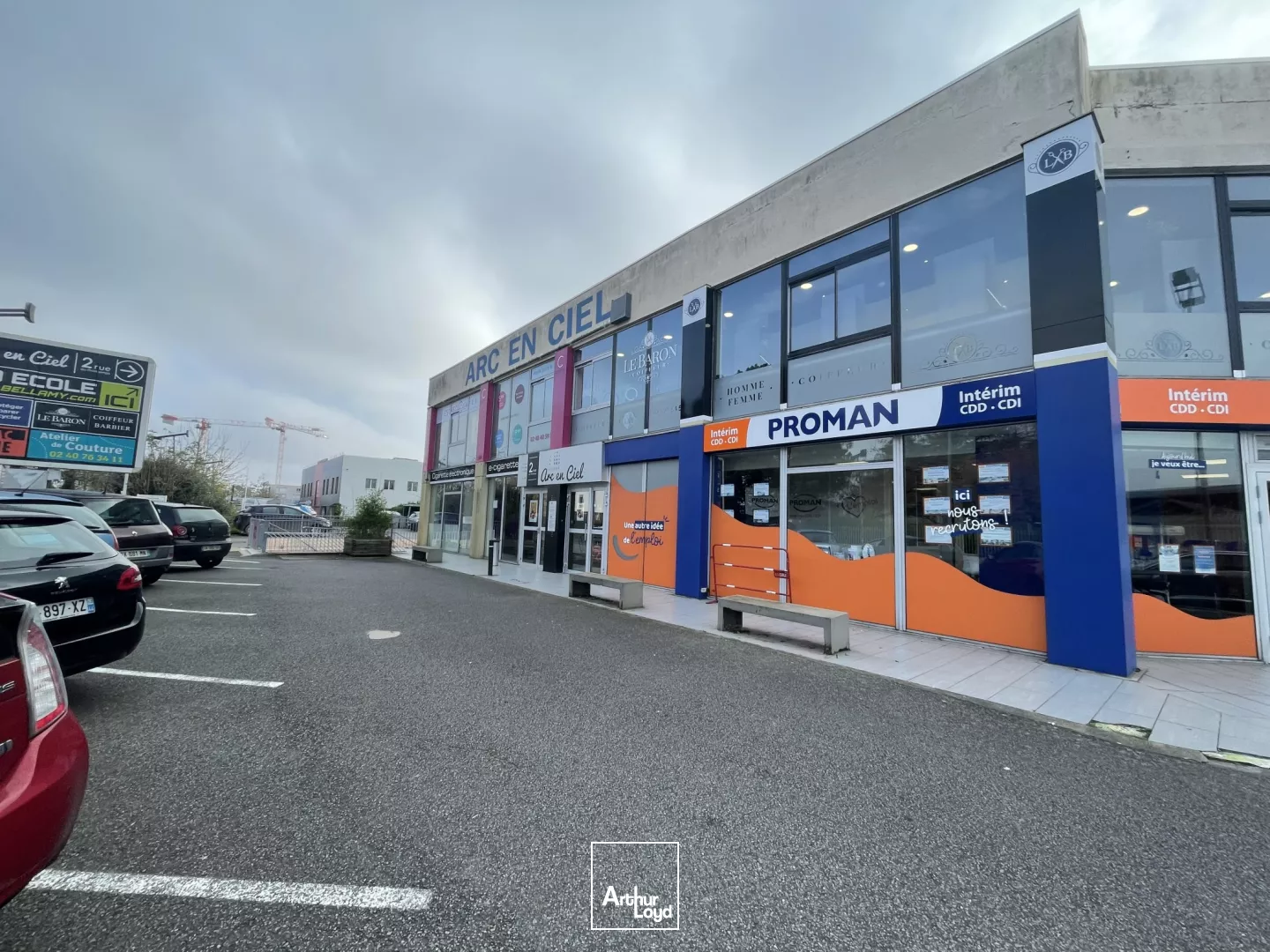 BUREAUX COMMERCE A LOUER - ORVAULT GRAND VAL - NANTES NORD